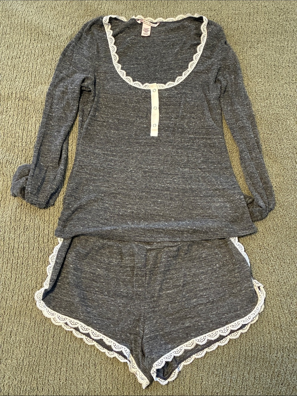 GENTLY USED: Victoria’s Secret Women’s Charcoal Gray Lace-Trim Pajama Set